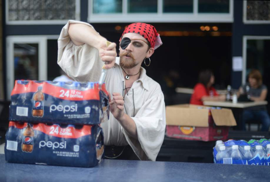 ptrpiratesscene0105100213