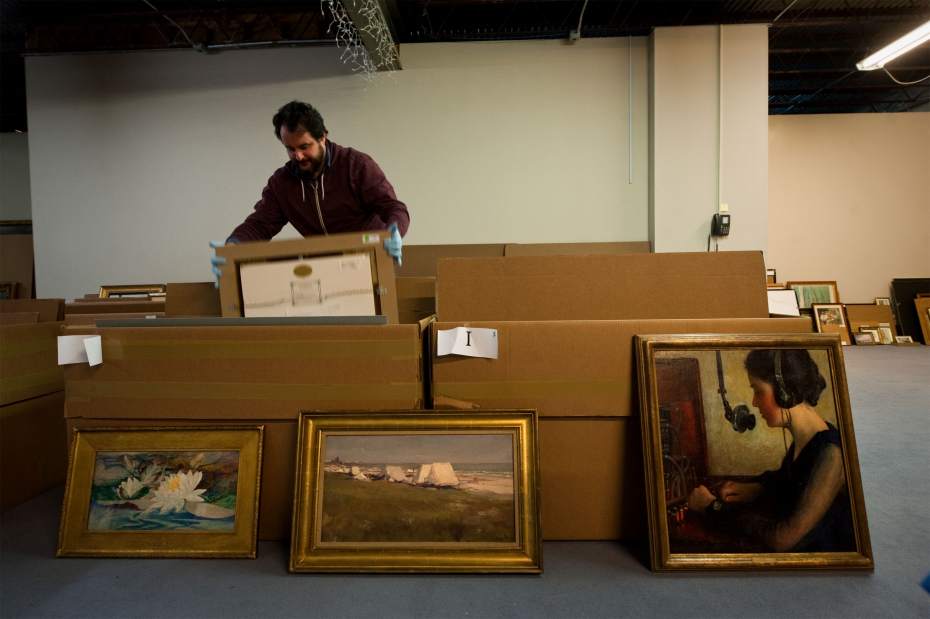 Slide 
													
													3