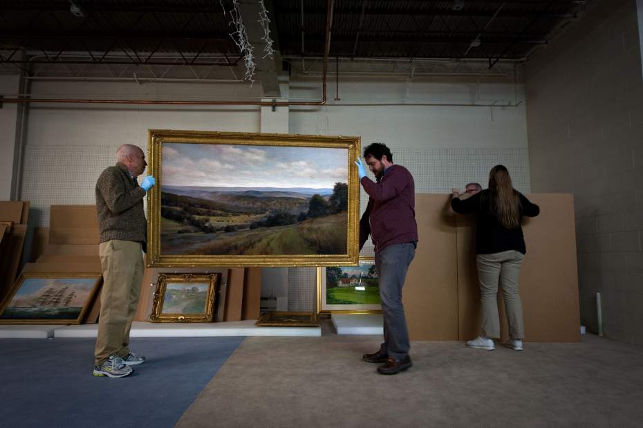 Slide 
													
													4