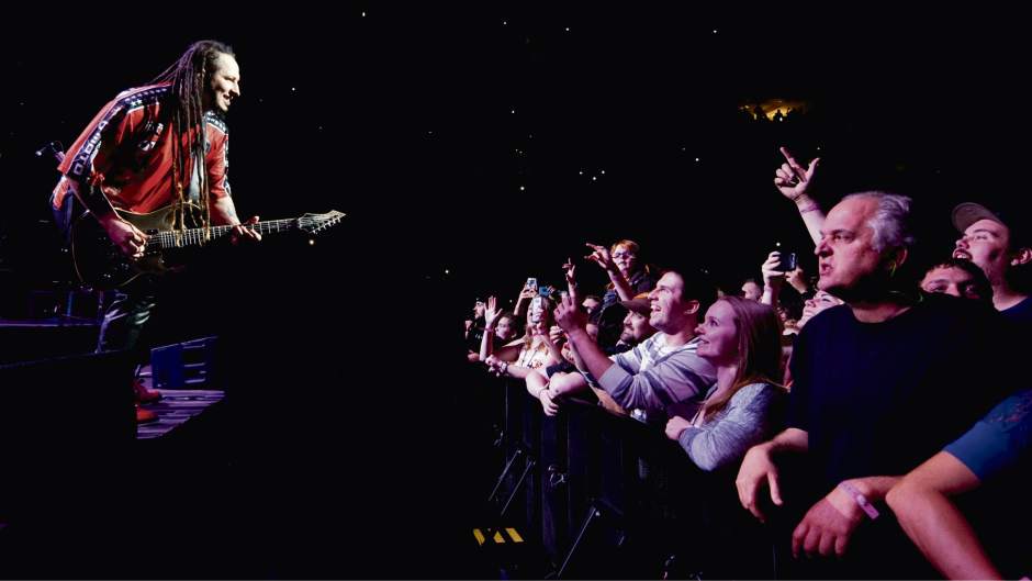 ptrshinedown03051016