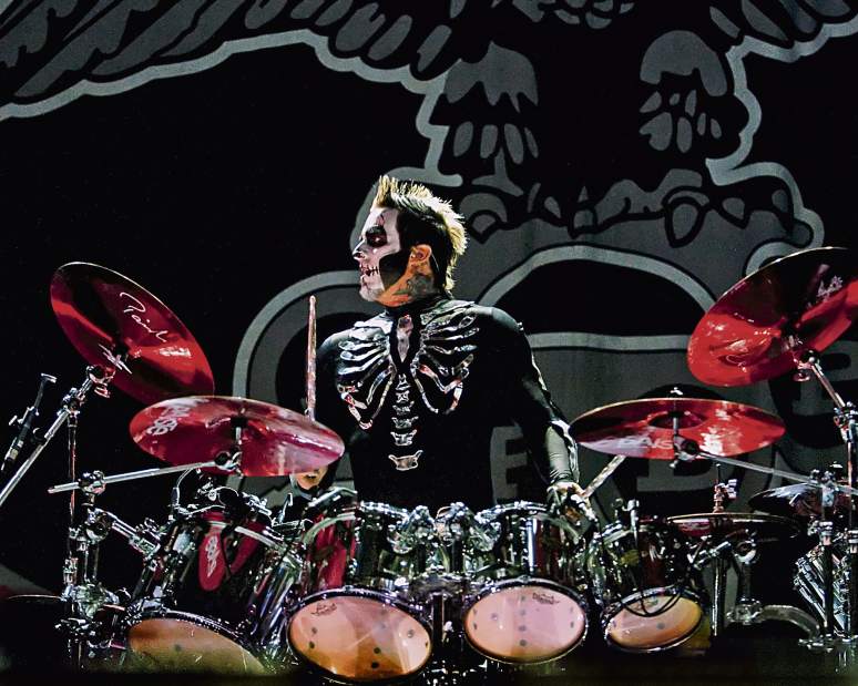 ptrshinedown08051016