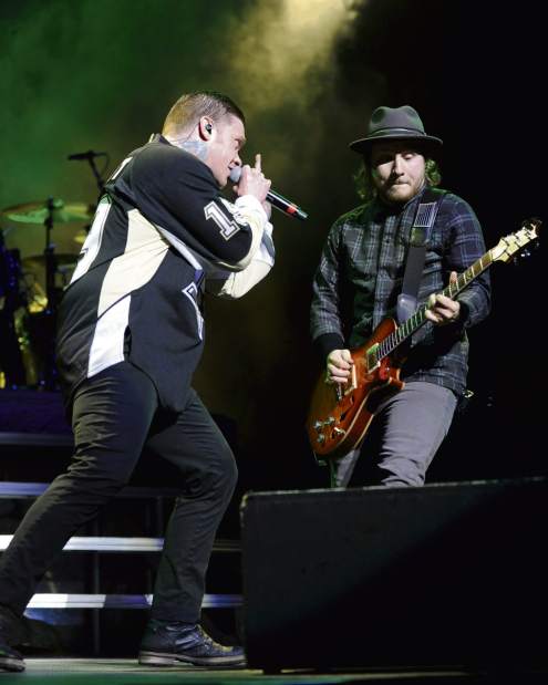 ptrshinedown27051016