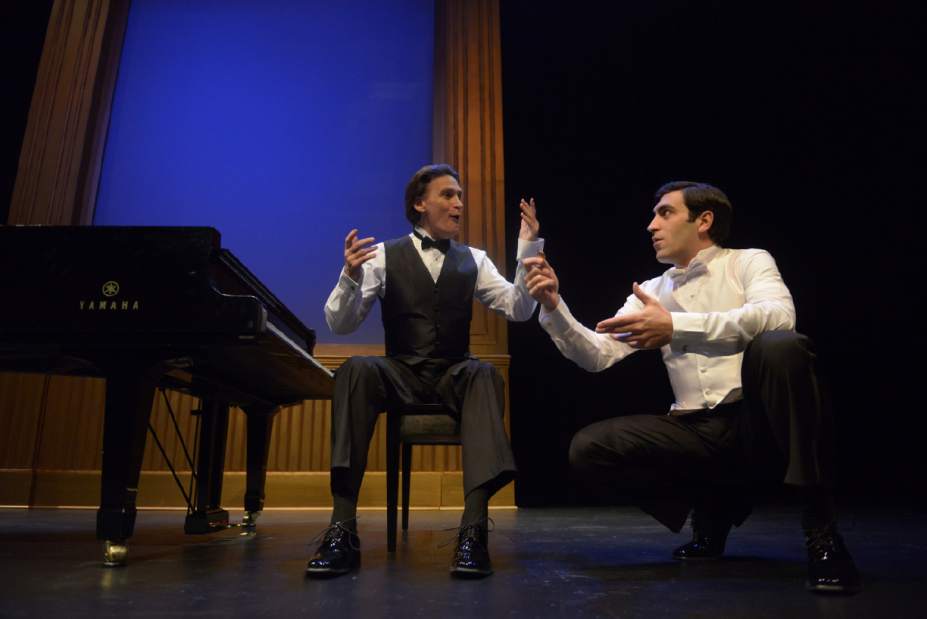 ptrtktwopianos01120513