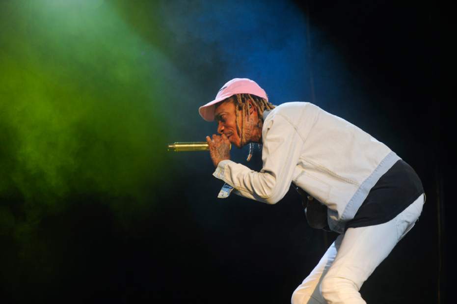 ptrwizkhalifa10070315