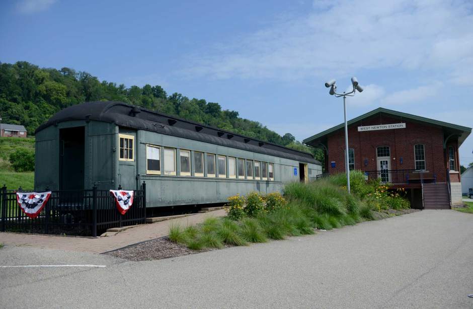 tsa1RailcarReno371615