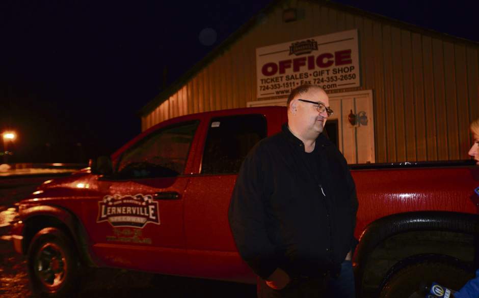 Slide 
													
													1