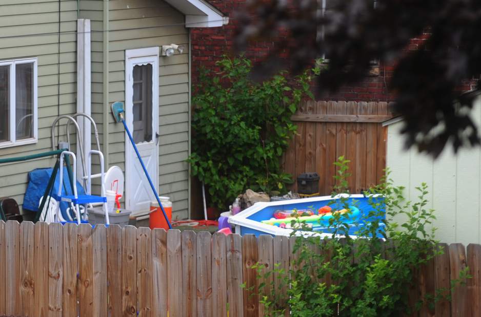 Slide 
													
													1