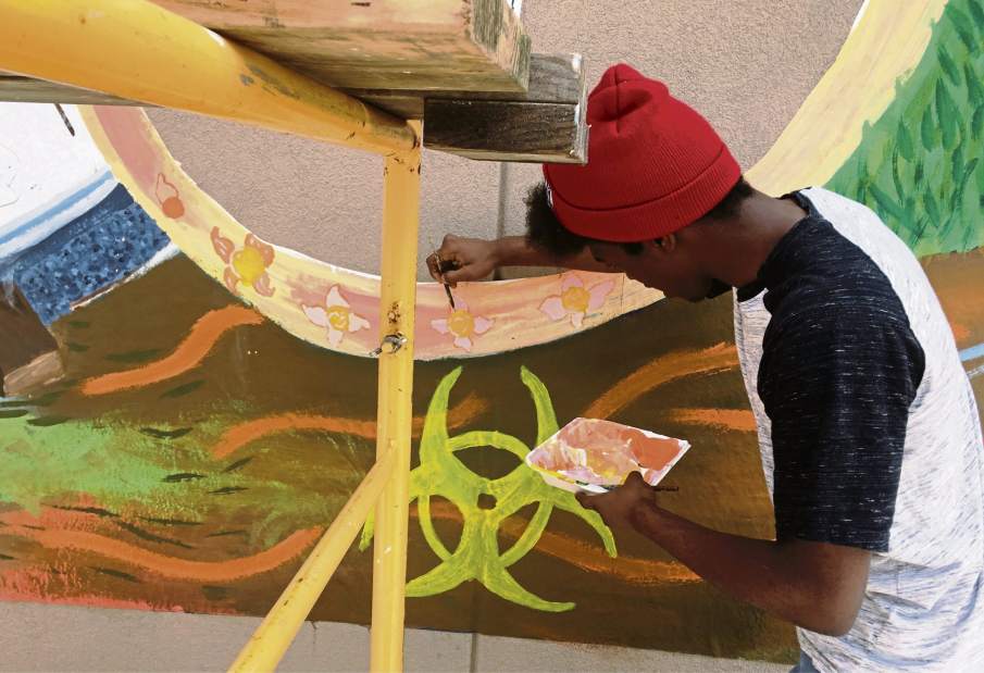 vndapollomurals1070718