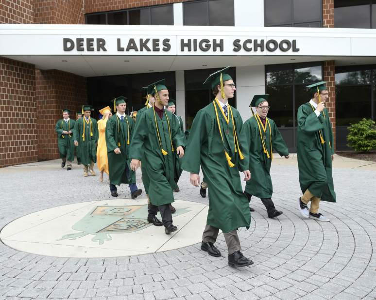 vnddeerlakesgrad06060817