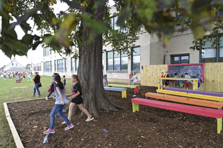 vndeastplayground2091617