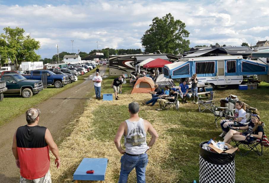 vndfirecracker09062418