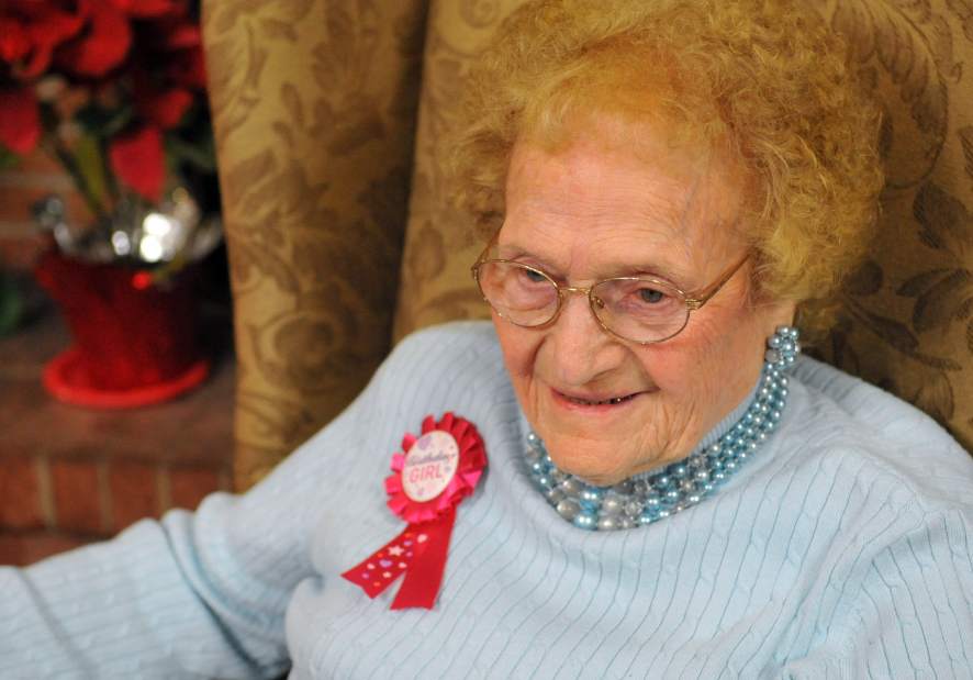 vndlo110yearsold1012914 vndlo110yearsold1012914