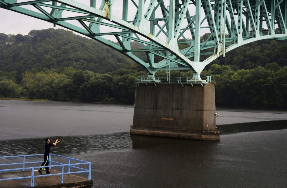 Slide 
													
													8