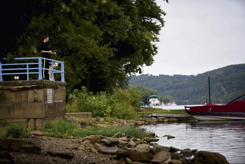 Slide 
													
													7