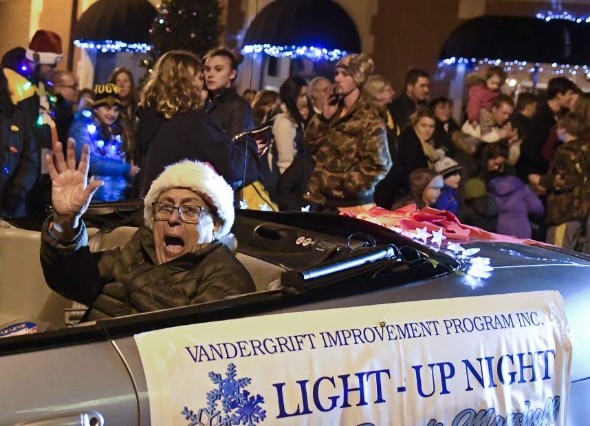 vndlovandyparade1125174