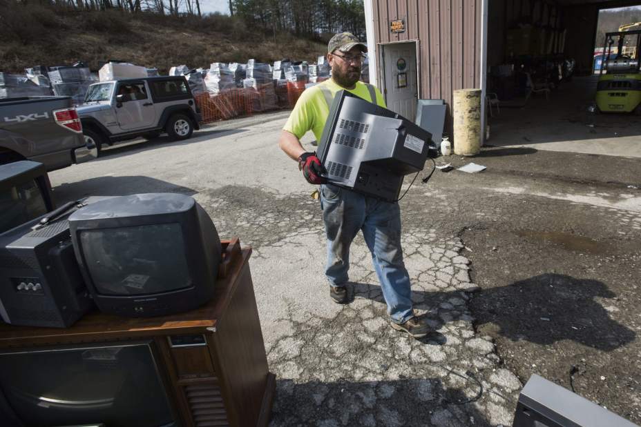 vndrecyclingoptions07032617