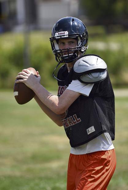 vndspringdalefootballcamp04080916 vndspringdalefootballcamp04080916