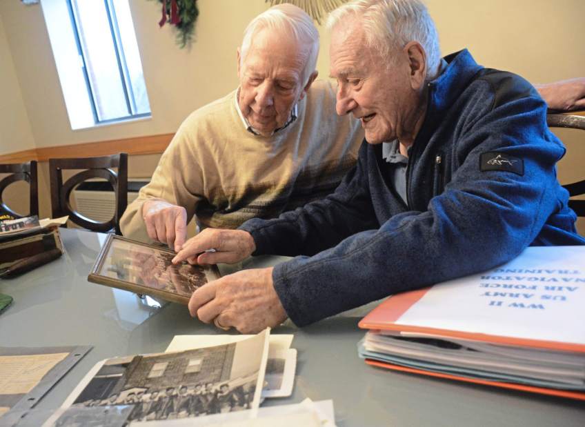 495535Tevetsreunite3120618