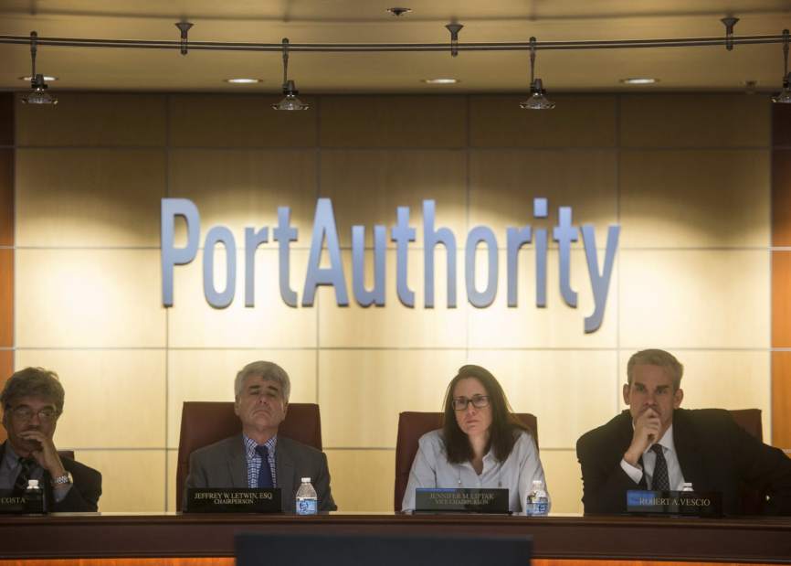 518792ptrTransit11120818