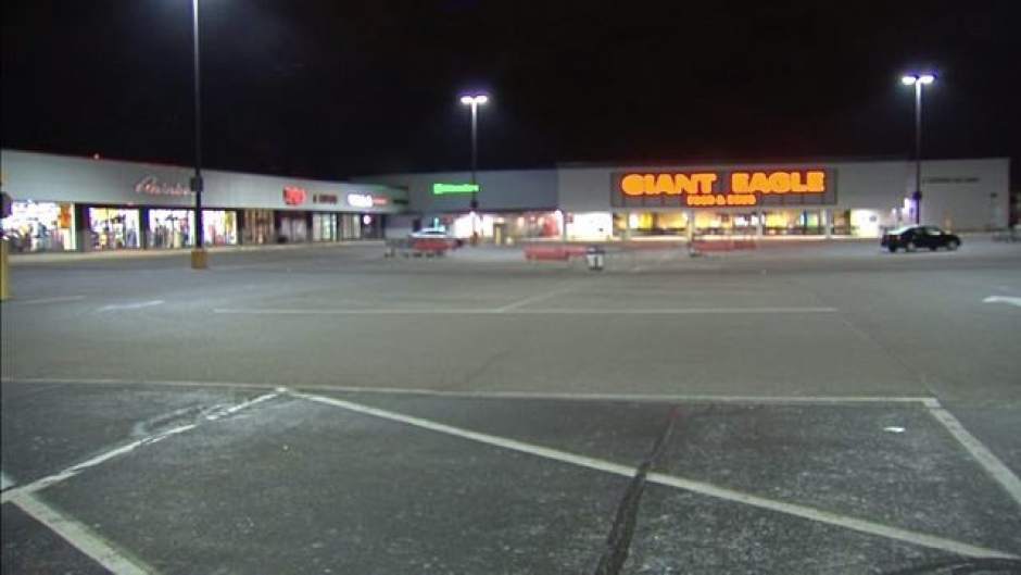 steal beer from Giant Eagle 