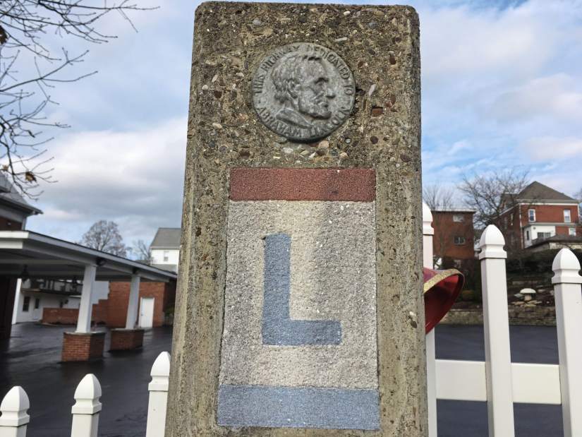 556846gtrLincolnMarkers5122618