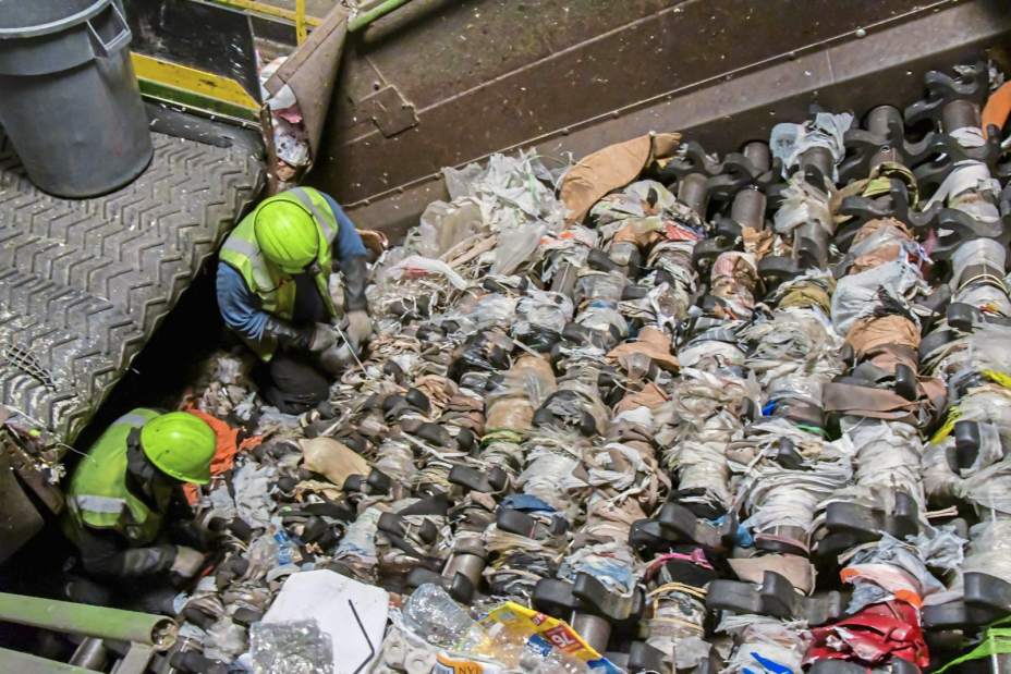 559556shrplasticbags122718
