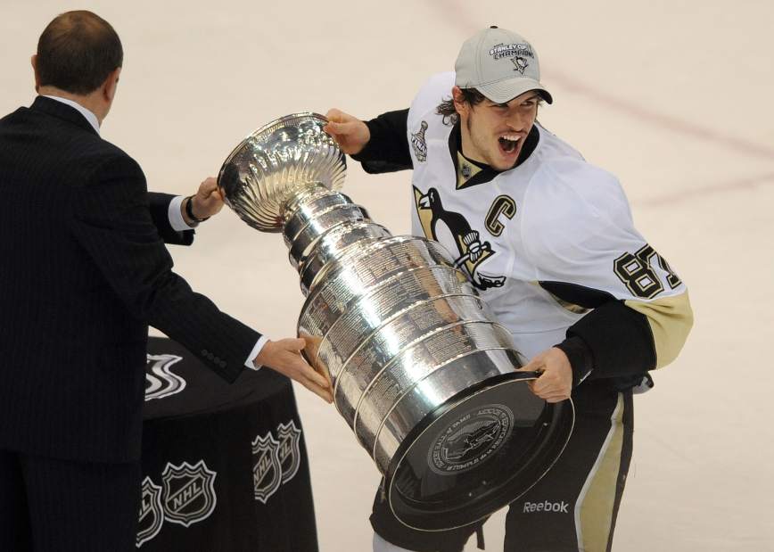 Talbot's two claim Cup for Pittsburgh