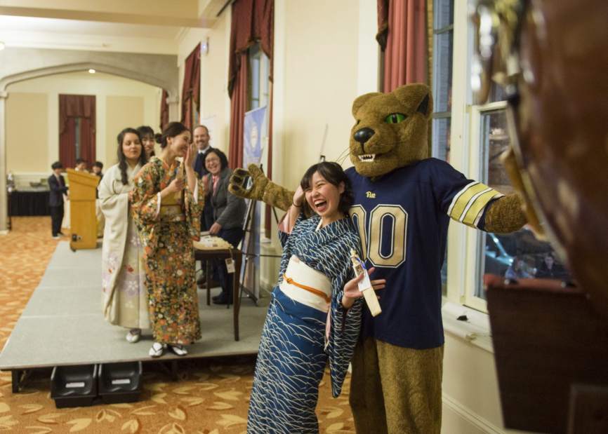 624527PTRJapanCeremony12011419