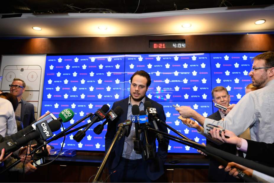 Maple Leafs sign Matthews to 5-year extension