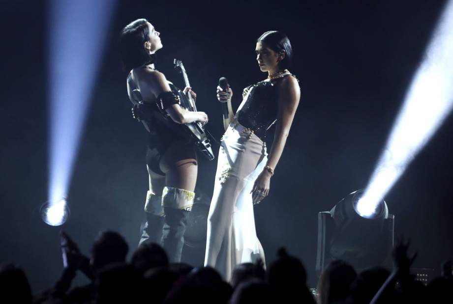 Slide 
													
													16