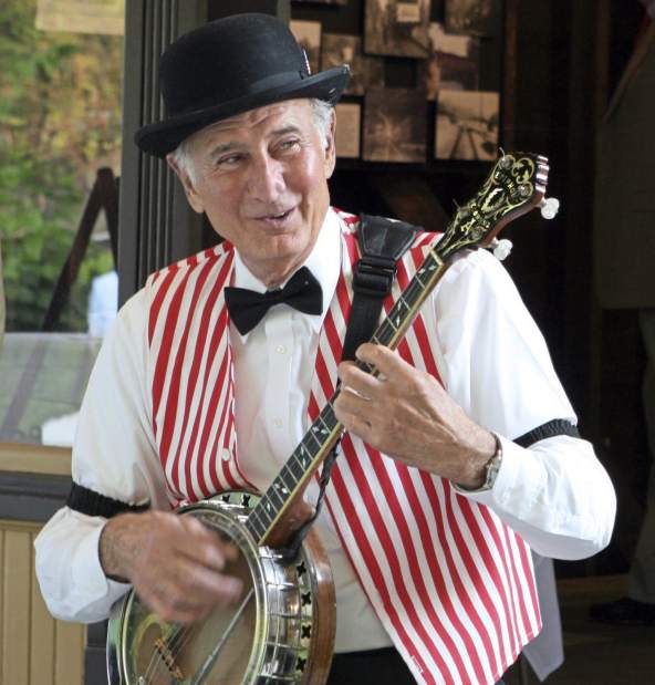 Frank Rossi, founder of the Pittsburgh Banjo Club, dies at 83
