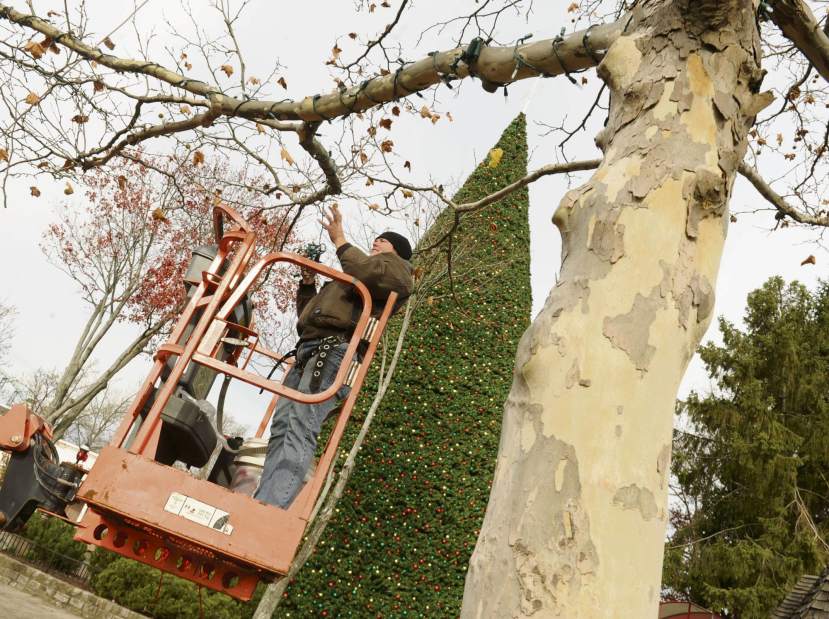 Slide 
													
													3