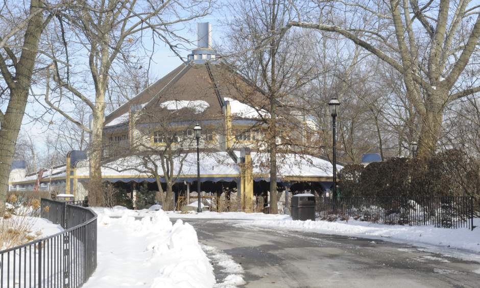 DNkennywoodrestaurant1021314jpg