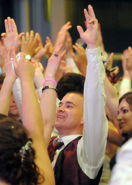 MJNoHillsprom5052815jpg