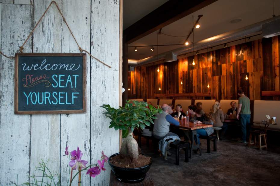 PTRTKDINING04112912jpg PTRTKDINING04112912jpg