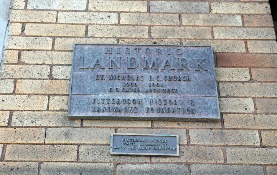 Slide 
													
													3