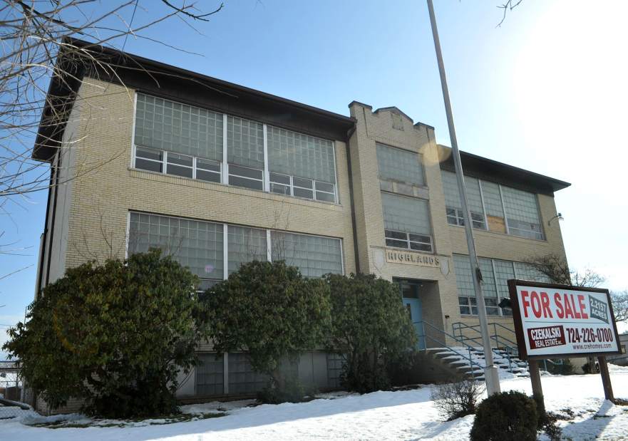 Slide 
													
													3