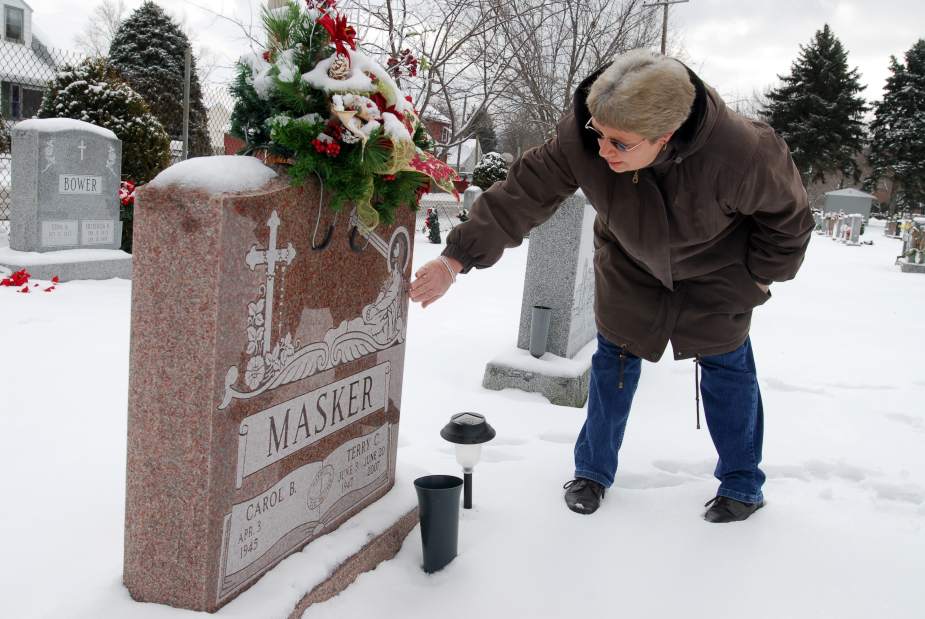 Slide 
													
													1