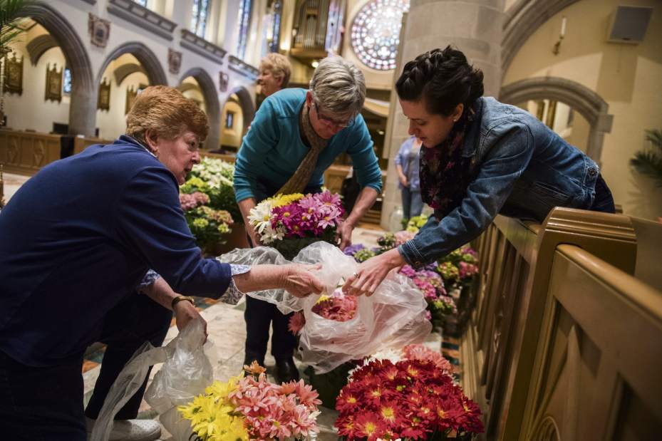 Slide 
													
													1