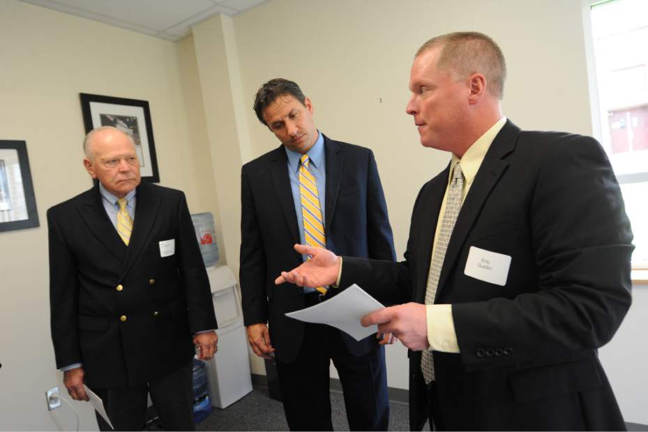 gtrlatadelphoi111313jpg