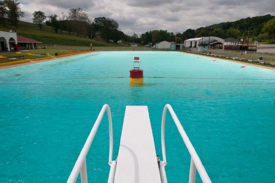 gtrmvpools03060213jpg