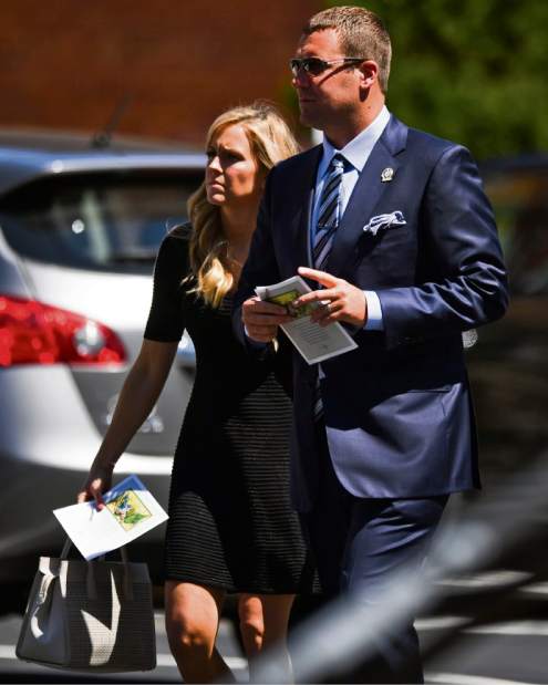 gtrrooneyfuneral041917114jpg