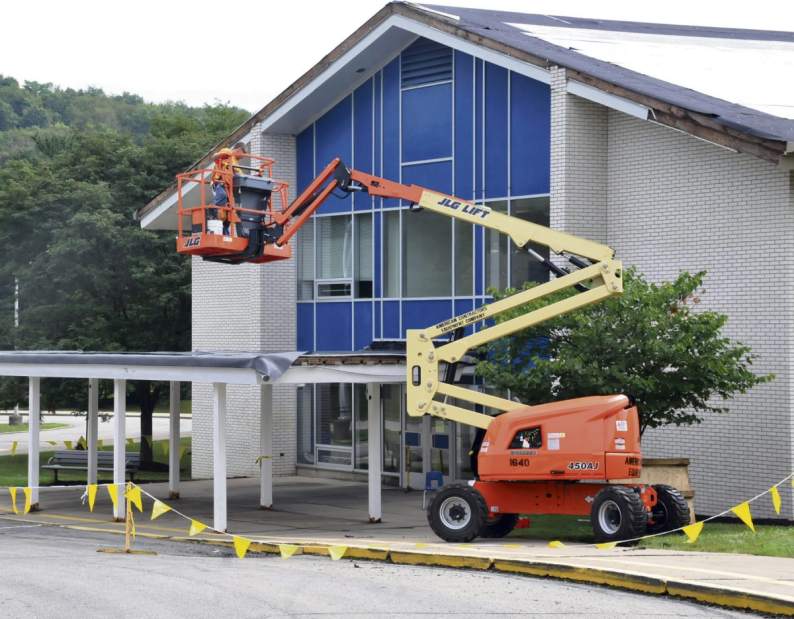 Slide 
													
													1