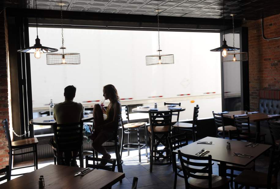 ptrtkdining3091715jpg