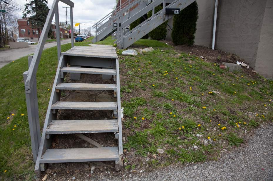 Slide 
													
													5