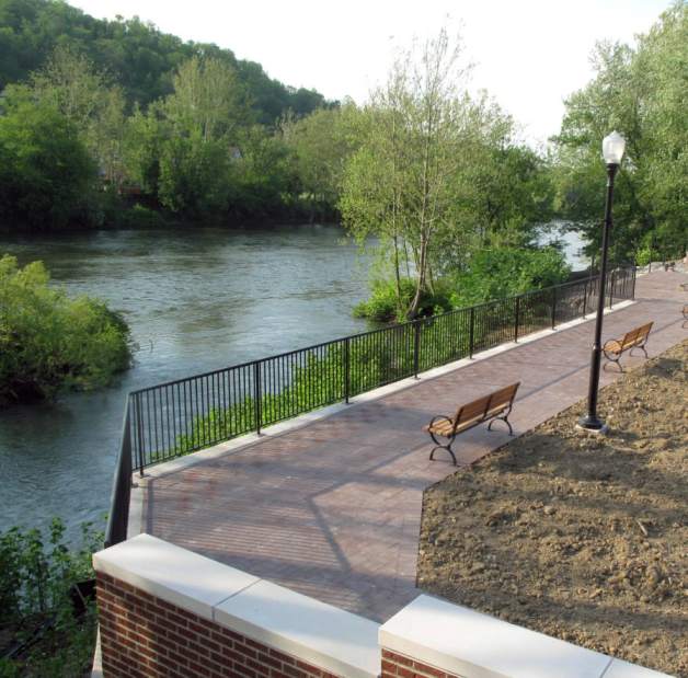 tsSimeralSquare053013jpg