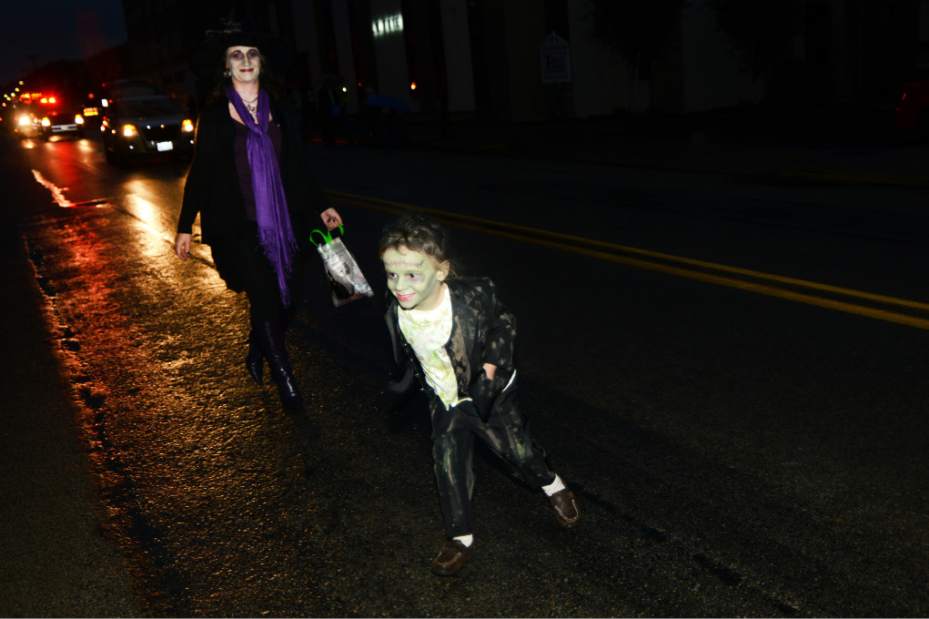 vihalloweenparade6102413jpg
