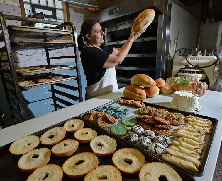 vndmazziottibakery082915jpg