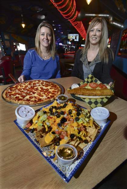 vndtkwoodpeckersdining010716jpg vndtkwoodpeckersdining010716jpg