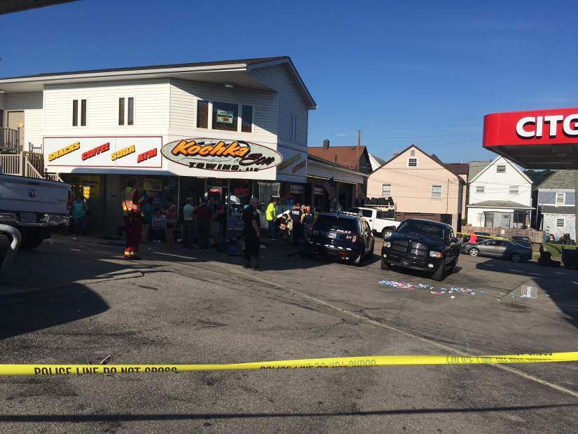 vndvandycop091516jpg